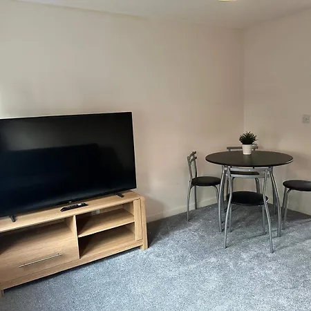 Feriehus House - Sleeps 12 - Parking - Wifi