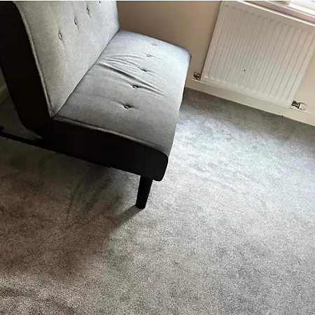 House - Sleeps 12 - Parking - Wifi