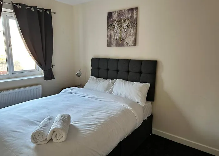 House - Sleeps 12 - Parking - Wifi Dom wakacyjny