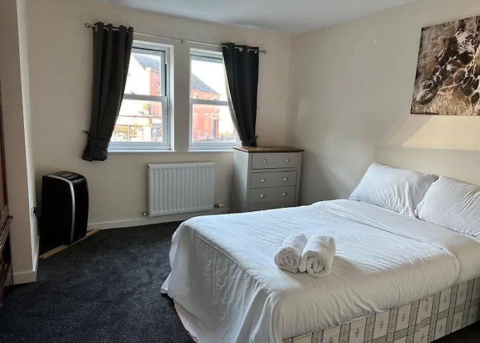 House - Sleeps 12 - Parking - Wifi Dom wakacyjny *